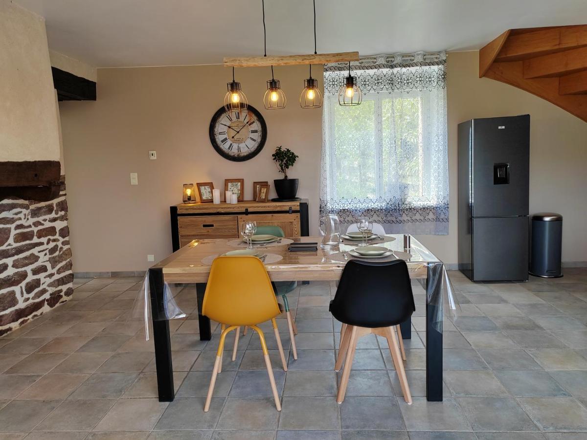 L'Ote De Brekilien Vila Saint-Malon-sur-Mel Exterior foto