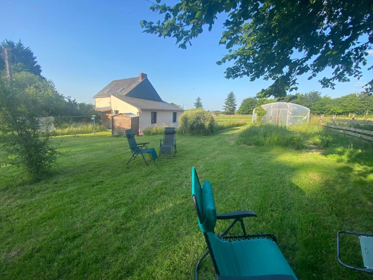 L'Ote De Brekilien Vila Saint-Malon-sur-Mel Exterior foto